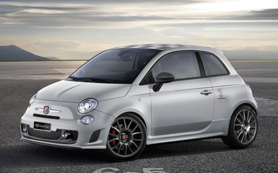 Abarth 695 Competizione '2011